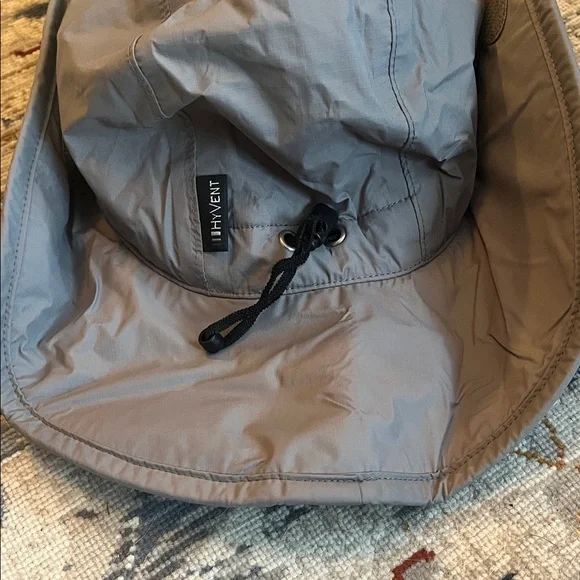 The North Face Light Gray Brimmer Hat - Picture 4 of 6